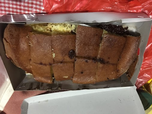 Martabak Ronny, Author: Reggy Isnawan Loen