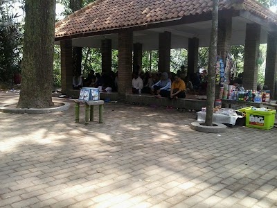 Photos of Makam Syeh Subakir