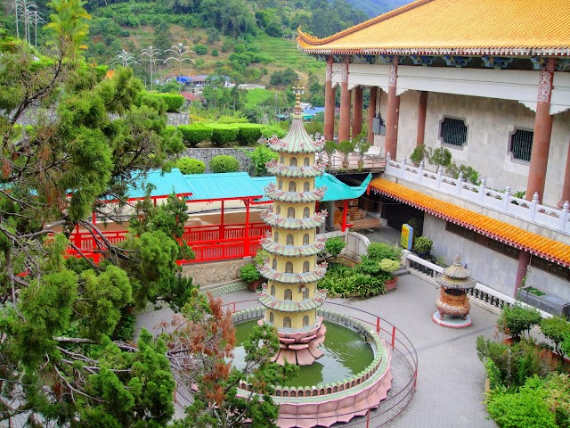 Kek Lok Si Chinese Temple