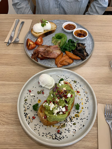 East Borough Eatery - Thumbnail