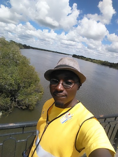 photo of Kafue Hook Bridge