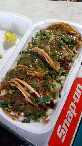 Little Ovens Market Market Hornitos