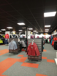 Photo n°16 de Ekosport Saint Priest (Lyon) à Saint-Priest (Magasin d'articles de snowboard)