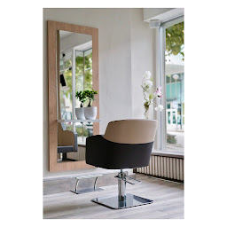 Photo n°11 de Ciseaux d'argent à Annecy (Salon de coiffure)