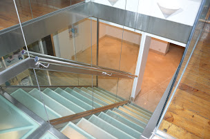 Photo n°6 de Dr. Mannaï Chawket Diplômé de Chirurgie Orale & Maxillofaciale de l'Université de Californie-Los Angelés(USA) à Bayonne (Chirurgien)