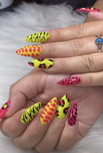 Perfect Beauty Nail Bar Sale 20% Off All Services interior view