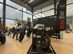 Photo n°3 de Michael Blast Montpellier - Lexa Automobile à Le Crès (Magasin de vélos)