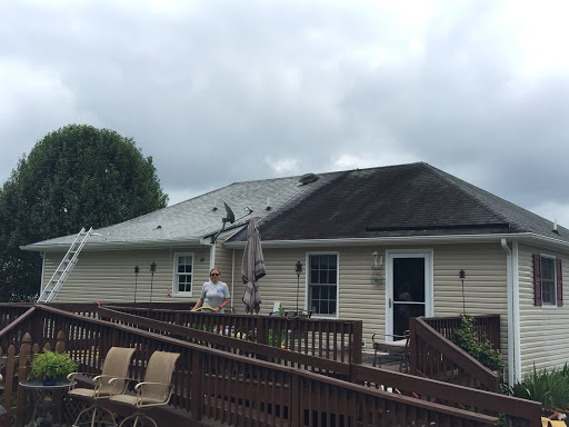 Jake's Under Pressure Power Washing LLC - Thumbnail
