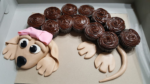 Sugary Confections and Cakes - Thumbnail
