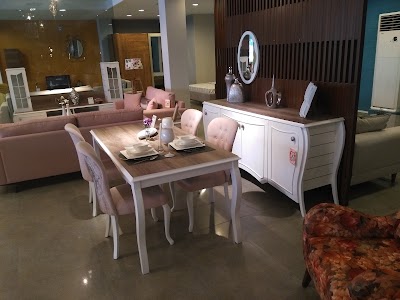 Photos of Enza Home