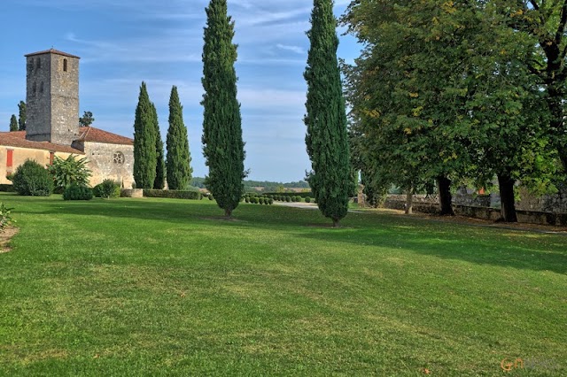 Le château de Poudenas