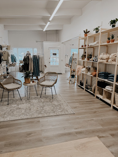 Thread By Thread Boutique - Visual