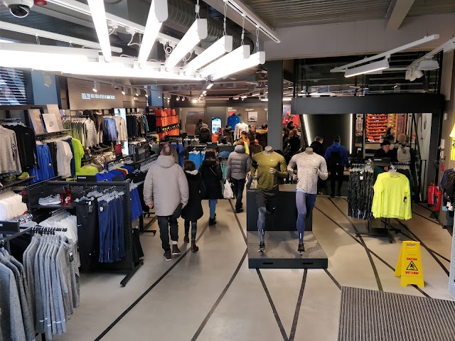 Nike Factory Store
