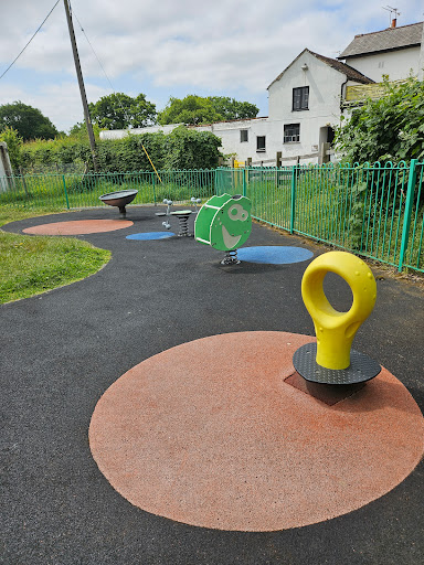 Ash Playground - Visual