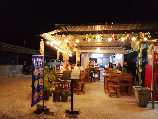 Oars Kitchen