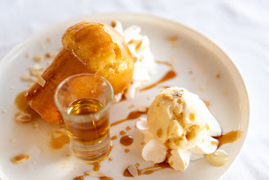 Photo n°40 de Waikiki - Restaurant Plage à Cannes (Restaurant de fruits de mer)