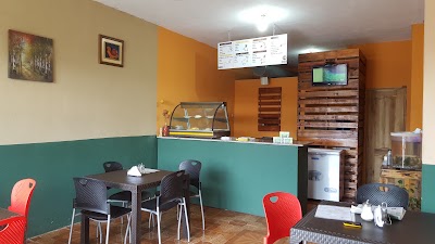 Photos of TR&Egrave;SOR ECUADOR