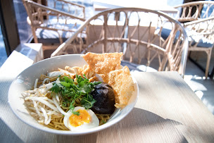 Photo n°3 de Coq & Co - La Rôtisserie à Le Kremlin-Bicêtre (Restaurant thaï)