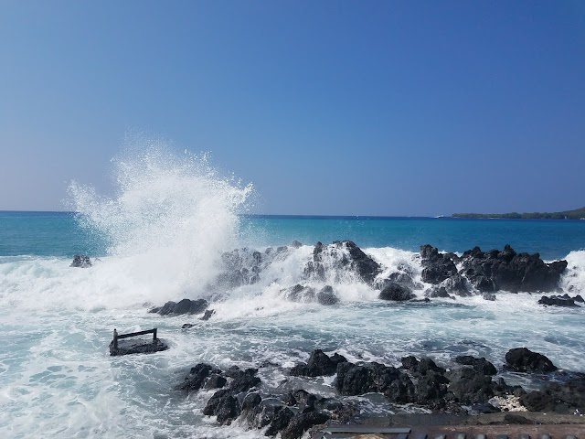 Nāpō’opo’o Pier
