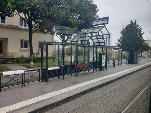Pont-Rousseau-Martyrs