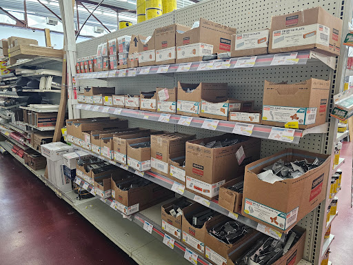 Blevins Hardware - Visual