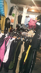 Photo n°7 de L incontournable à Aubagne (Magasin de vêtements)