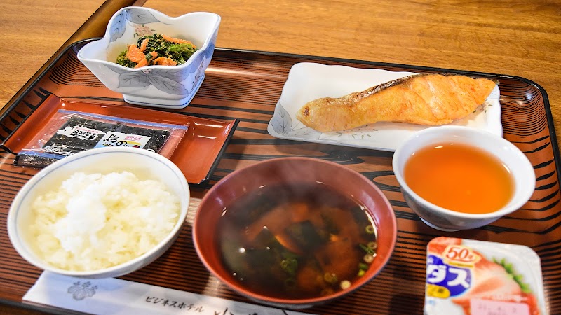 ビジネスホテル小楽