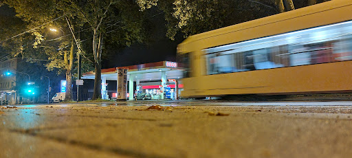 Esso Station Duesseldorf Muensterstrasse Gallery - Germany