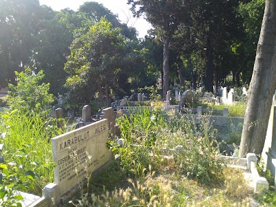 Merkezefendi Cemetery