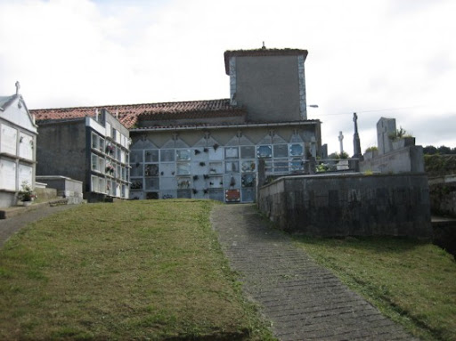 Cementerio parroquial de Faéu (Faedo―Cudillero) - Thumbnail
