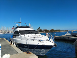 Photo n°1 de Uship gruisssan à Gruissan (Service de réparation de bateaux)