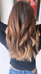 Photo n°9 de Salon 227 à Barcelonne-du-Gers (Salon de manucure)