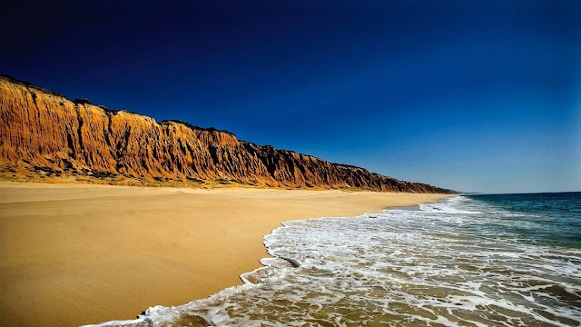 Praia da Galé - Fontainhas