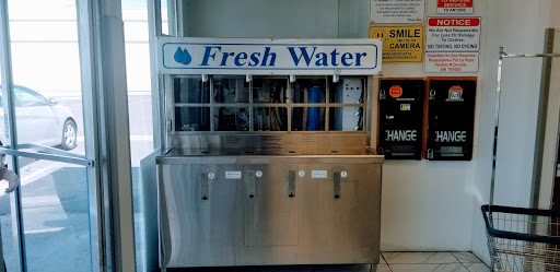 Lavanderia Coin Laundry and Water Agua - Thumbnail