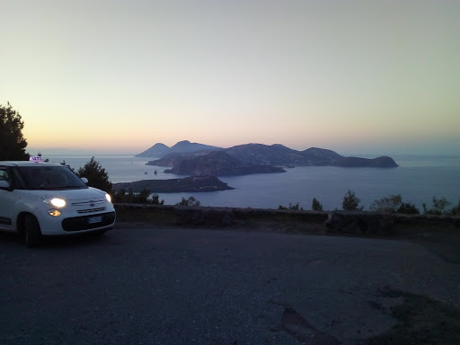Taxi Vulcano Mr Carmelo - Thumbnail