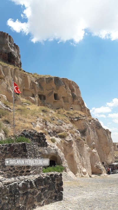 Tatlarin Yeraltı Şehri ve Kilise