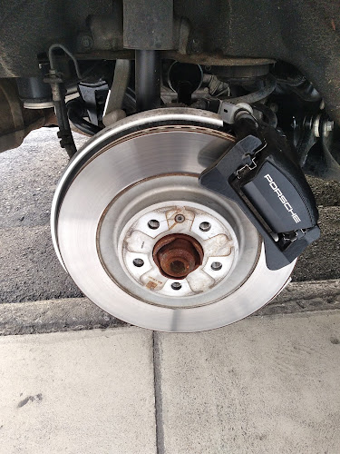 Comentarii opinii despre Λαμπρίδης - Tyres Shop - Ελάστικα και Ζάντες