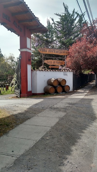 Photos of Vi&ntilde;a Portal del Alto