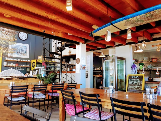 Empire Cafe