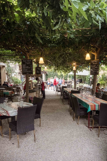 Photo 2 - Le Boeuf Sur La Place