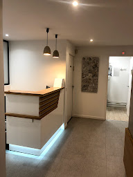 Photo n°19 de Dr Sophie Samama Toubiana-CABINET CIPRIANI à Saint-Ouen-sur-Seine (Dentiste)