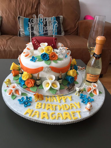 Humairas Cakes