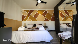 Photo n°38 de L'endroit incontournable à Lançon-Provence (Chambre d'hôtes)