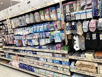 ワッツウィズ 中央ナフコ店