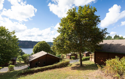 Photo de Camping Huttopia Lac de la Siauve à Lanobre (15270)