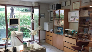 Photo n°1 de Dr Alexandre BOUKHORS à Viroflay (Dentiste)