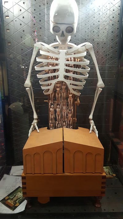 Photos of Marvin's Marvelous Mechanical Museum