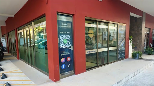 SELECTTA REAL ESTATE