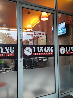 Lanang Barbershop, Author: Tampan Putra