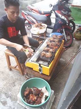 Kebab Kolong Langit, Author: Melly Melly